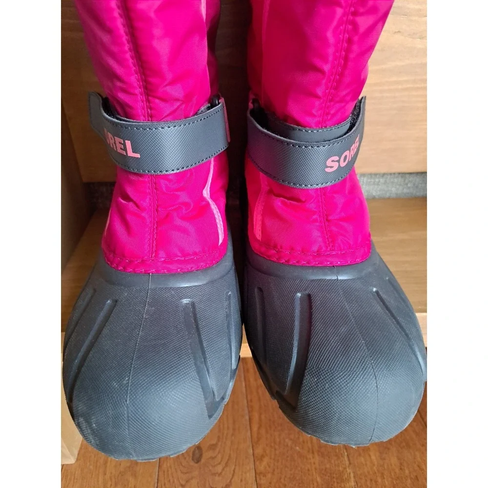 Sorel Kids Pink Waterproof Insulated Snow Boots Size 4 Girls Youth Winter